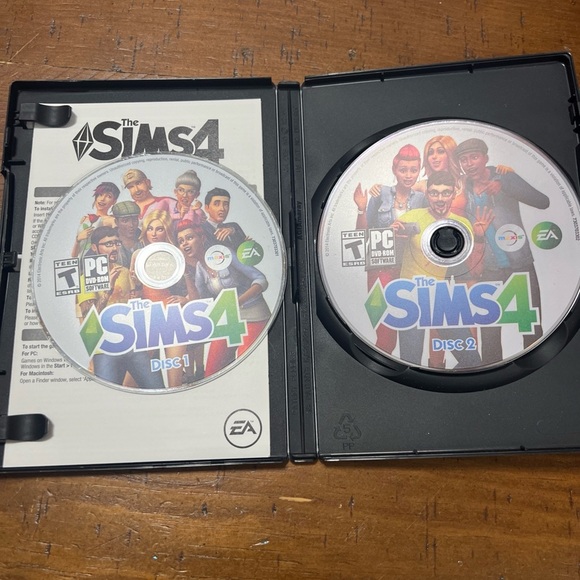 Sims 4 pc game disc 1 & 2, preowned - Picture 5 of 5